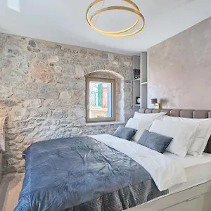  Pensión Magnolia Luxury